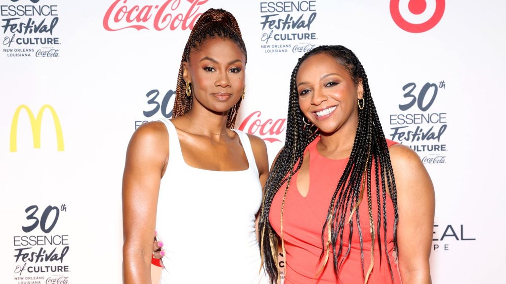 Emayatzy Corinealdi and Raamla Mohamed (Getty Images)