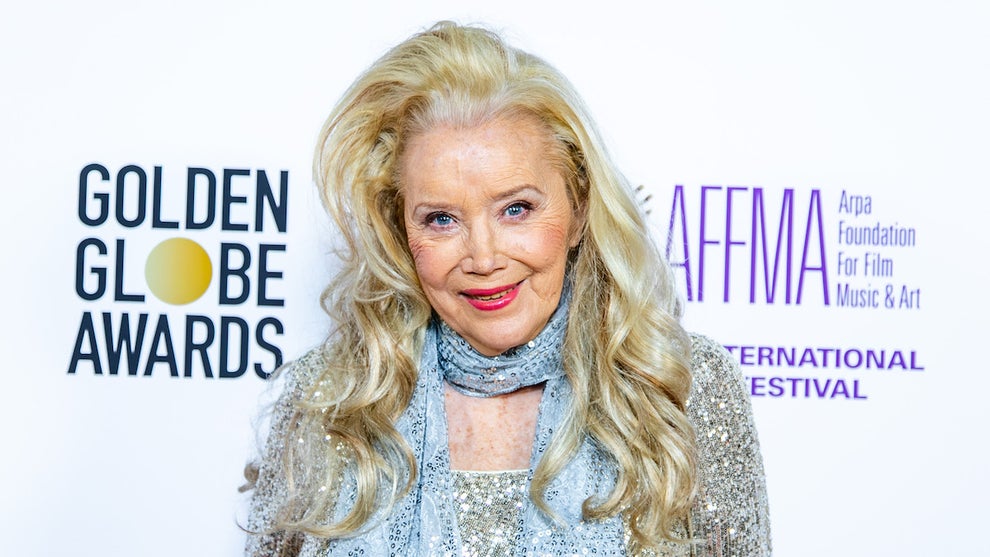Sally Kirkland
