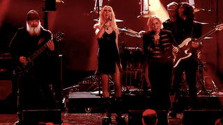 Chris Cornell’s Daughter Toni, Brandi Carlile and Taylor Momsen Shred Rock Hall Tribute to Late Soundgarden Singer | Video