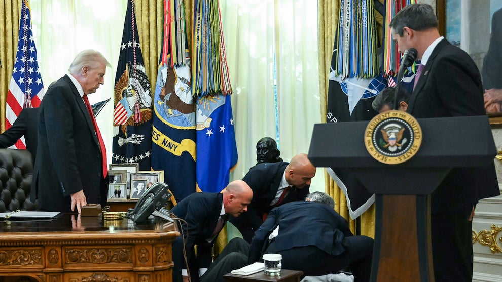 Oval Office, Trump