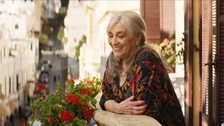How Maryam Touzani Took Her Grief and Found Life and Sexiness in ‘Calle Málaga’