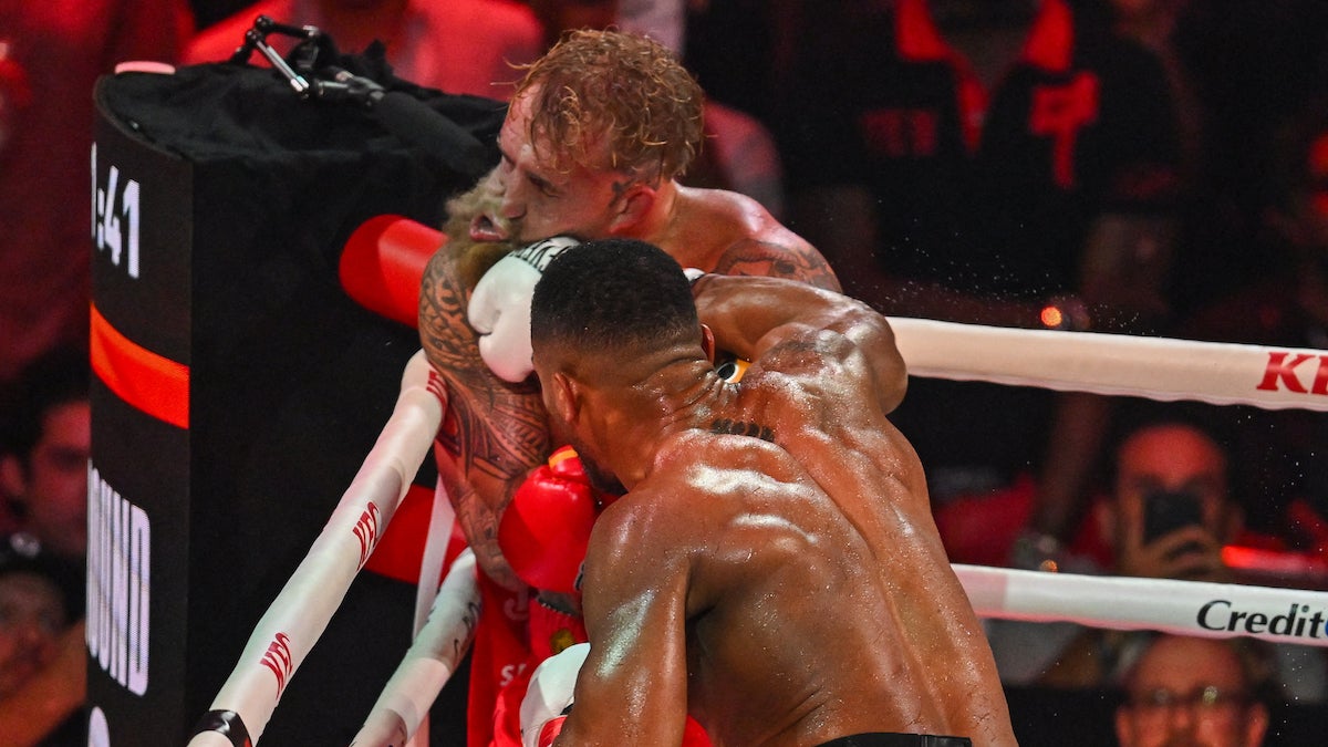 Jake Paul Suffers Broken Jaw in 2 Places, Loses Teeth in Aftermath of Vicious Netflix Knockout by Anthony Joshua