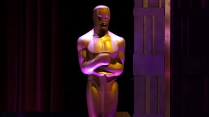 Oscar statue