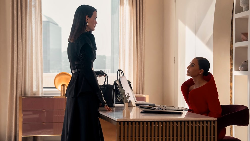 alls-fair-sarah-paulson-kim-kardashian-disney