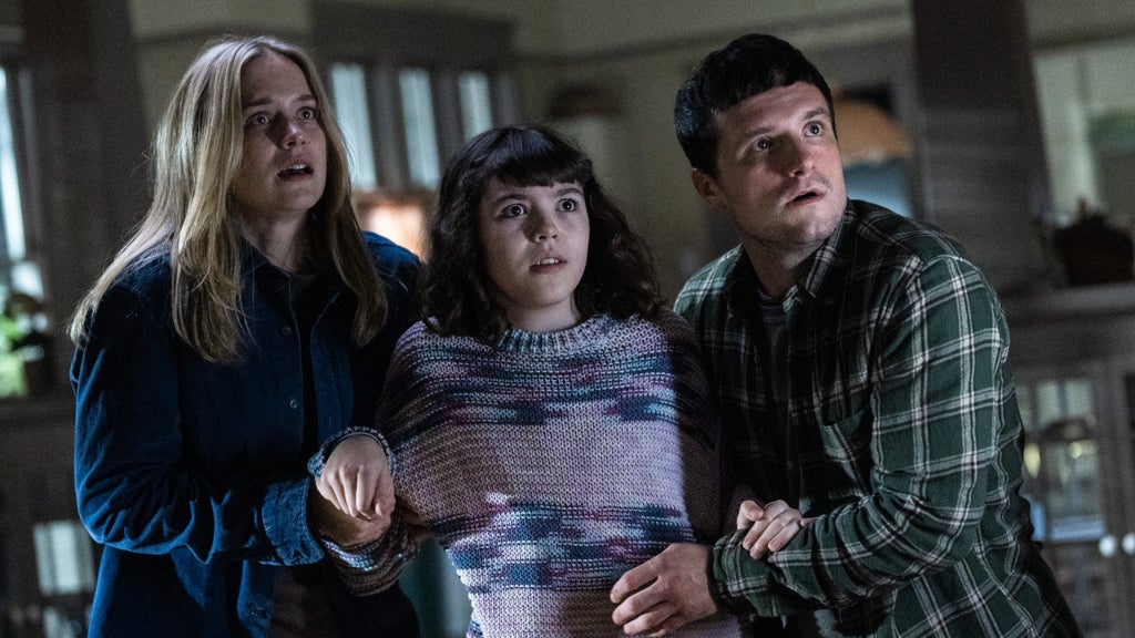 five-nights-at-freddys-2-josh-hutcherson