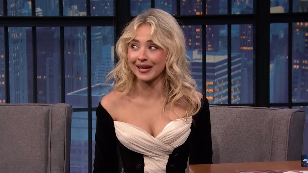 Sabrina Carpenter Gets Candid When Seth Meyers Calls Out Faux ‘Surprise’ Songs on Tour: ‘You Can’t Tell Them the Truth’ | Video
