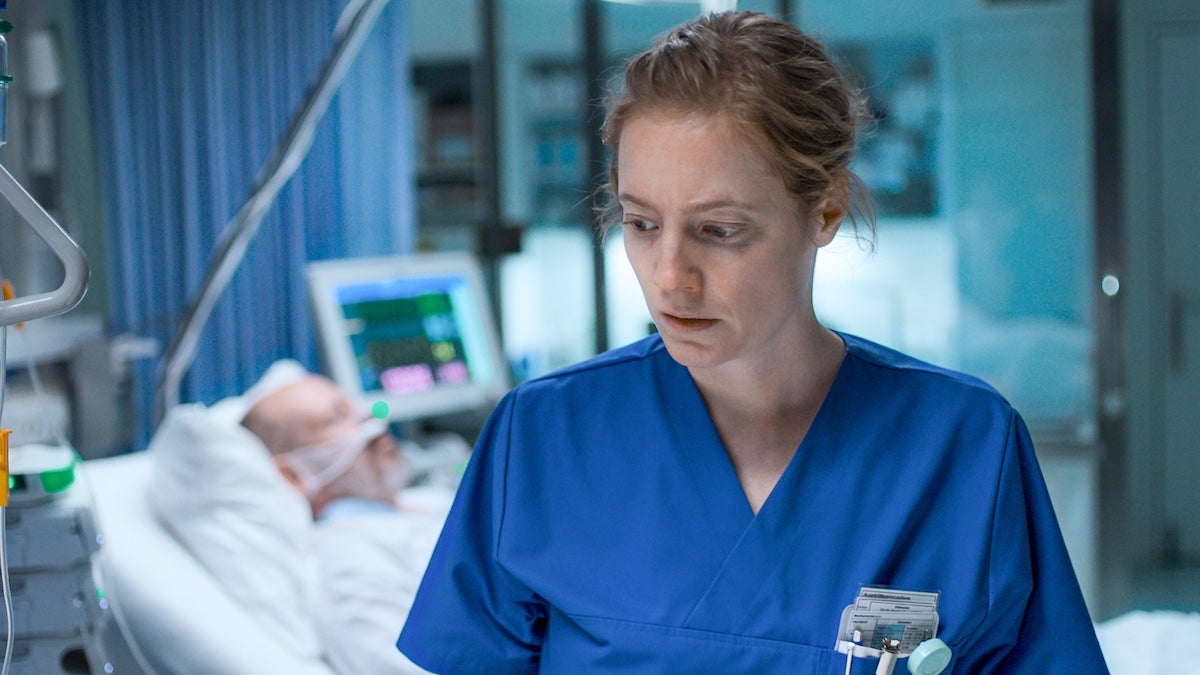 ‘Late Shift’ Director Breaks Down Her Swiss Film’s Spin on ‘The Pitt’