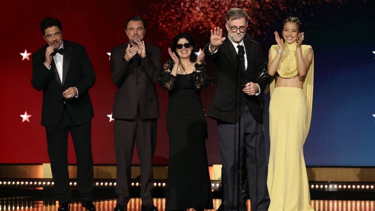 O Globo de Ouro se atrapalhou com sua mistura de prêmios sérios e palhaçadas hilariantes O Globo de Ouro se atrapalhou com sua mistura de prêmios sérios e palhaçadas hilariantes