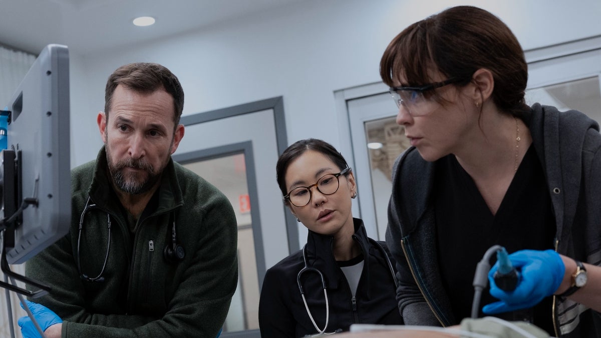 'The Pitt' Holds Surprise Finale Screening as Noah Wyle Teases Season 3 Timeline