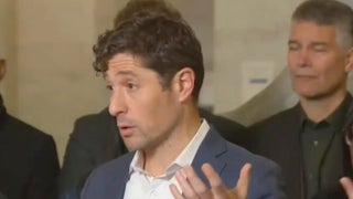 Minneapolis Mayor Scoffs at Blowback to His ICE F-Bomb After Fatal Shooting | Video