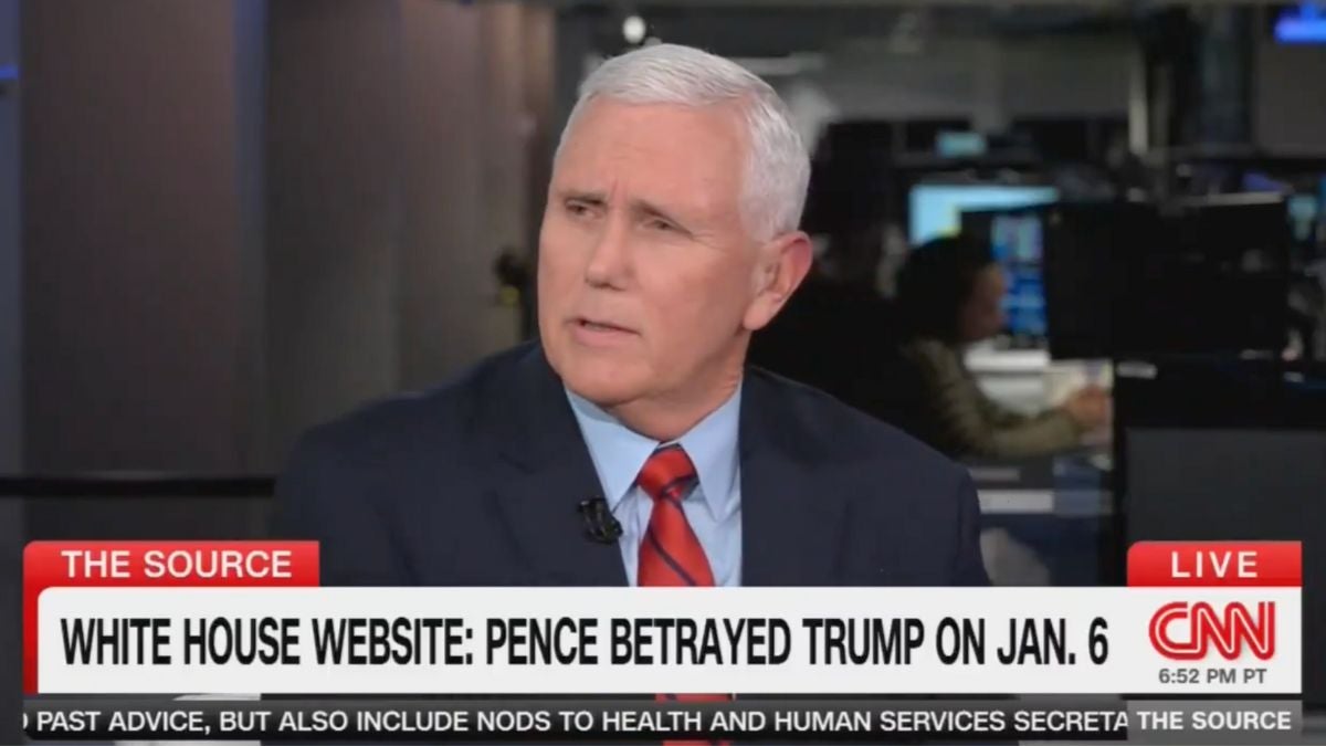 Mike Pence bekritiseert de website van het Witte Huis van Trump van 6 januari als ‘zeer aanstootgevend’