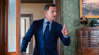 Josh Charles Sees His ‘Best Medicine’ Character as More Than Just the Classic Straight Man