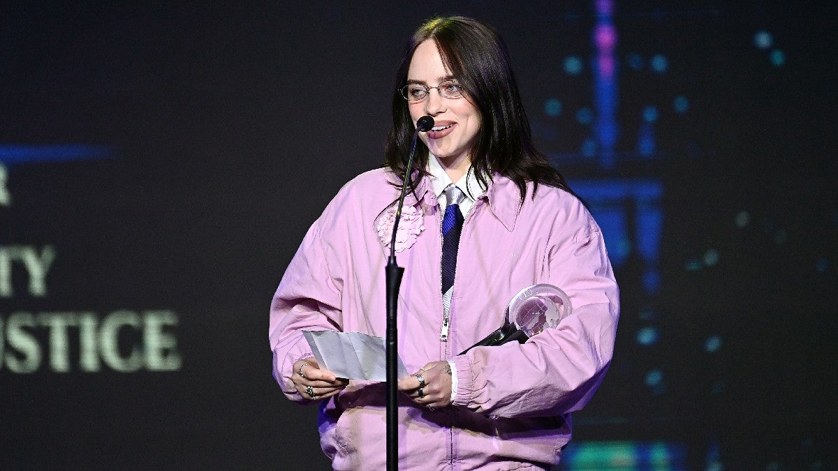 Billie Eilish Condemns Trump Admin ICE Raids in MLK Honors Speech: 'Seeing Our Neighbors Being Kidnapped' | Video