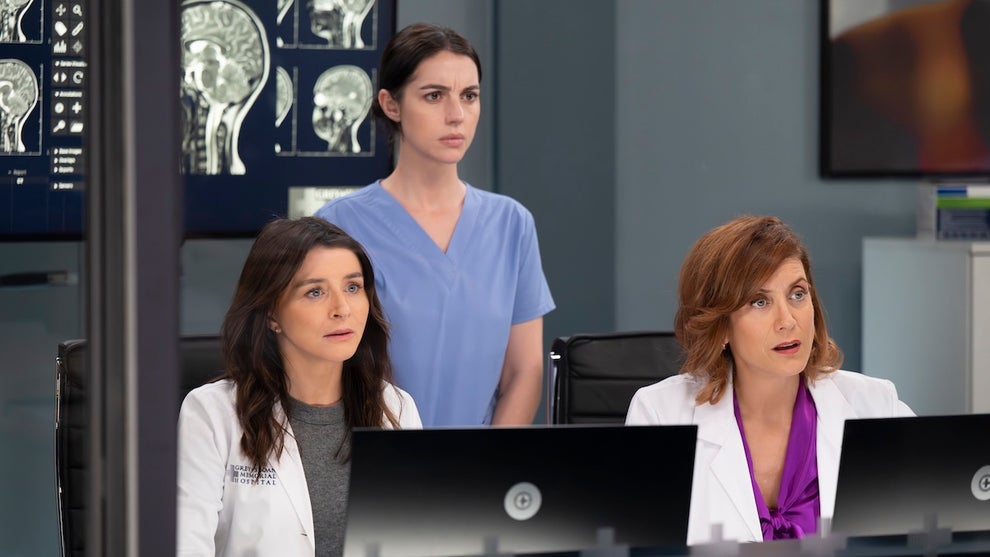 greys-anatomy-caterina-scorsone-adelaide-kane-kate-walsh-disney