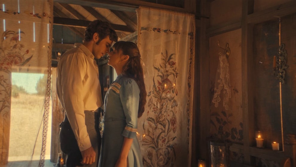 like-water-for-chocolate-andres-baida-azul-guaita-hbo
