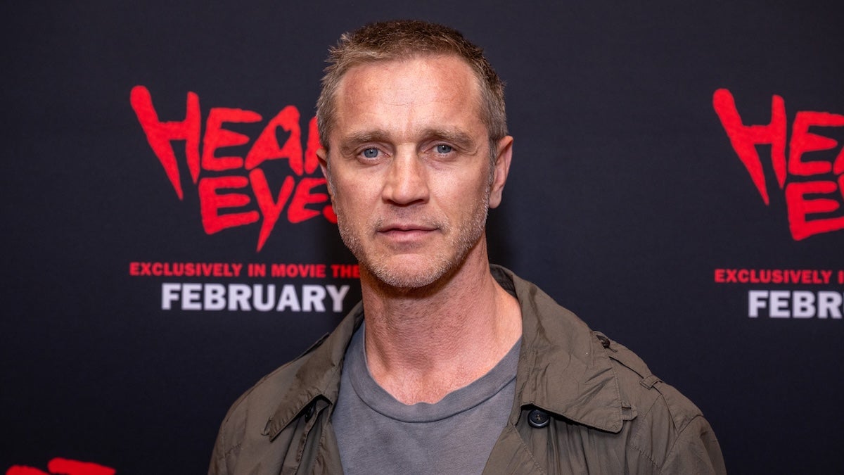 Devon Sawa entra para a Disney Supernatural Series Coven Academy