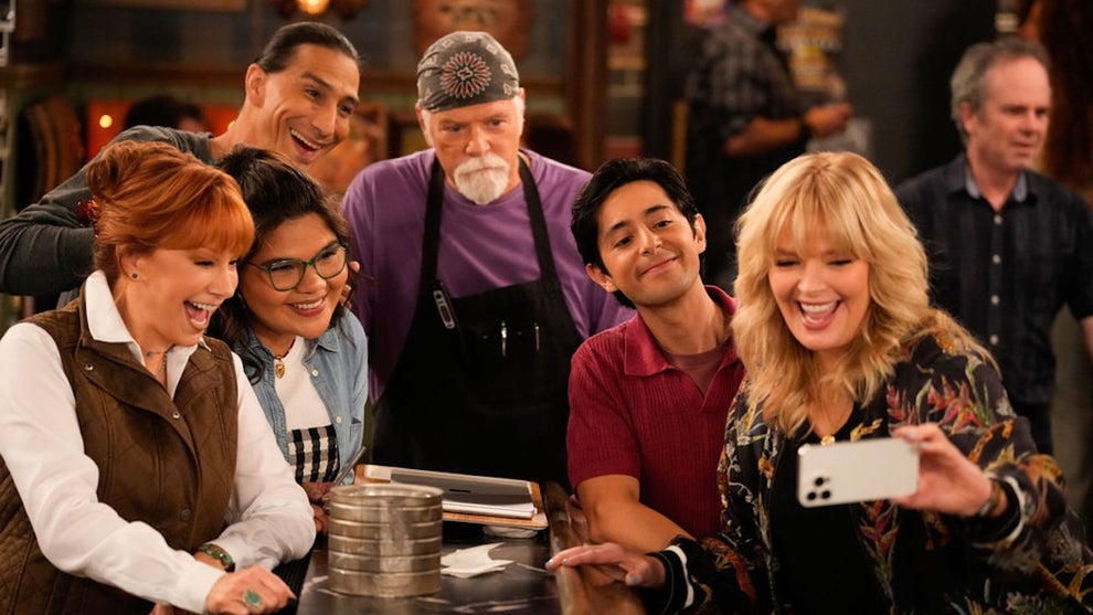 Reba McEntire as Bobbie, Belissa Escobedo as Isabella, Tokala Black Elk as Takoda, Rex Linn as Emmett, Pablo Castelblanco as Steve, Melissa Peterman as Gabby in "Happy's Place" (Credit: Casey Durkin/NBC)