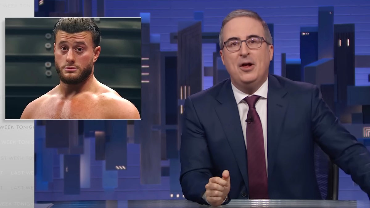 John Oliver aplaude canto anti-ICE em luta de luta livre