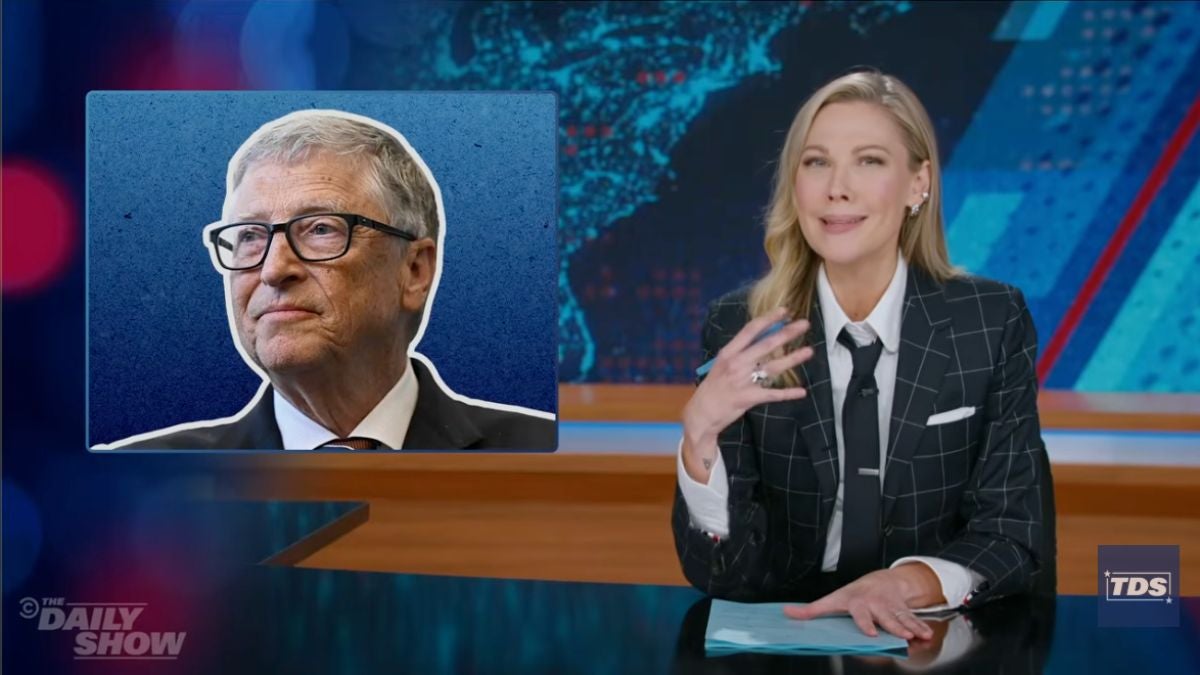 Daily Show zomba da reunião Zoom de Bill Gates para se desculpar pelos assuntos russos