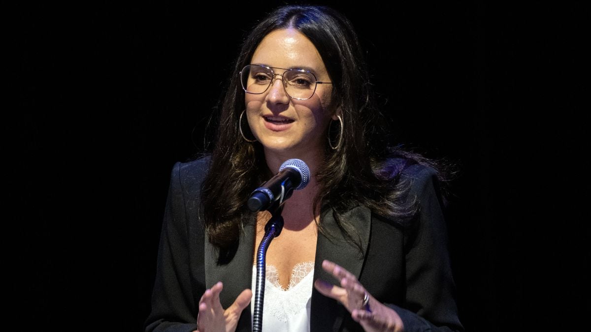 Palestra de Bari Weiss na UCLA cancelada em meio a protestos estudantis
