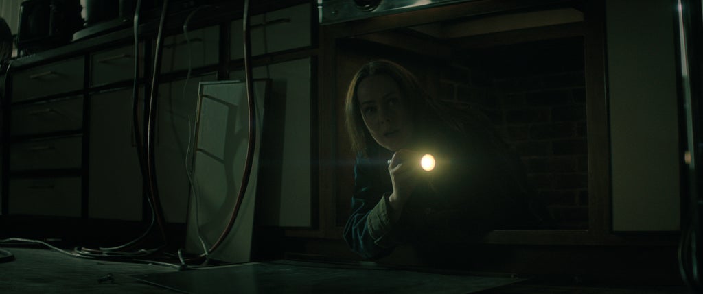 Jena Malone in "The Boroughs" (Netflix)
