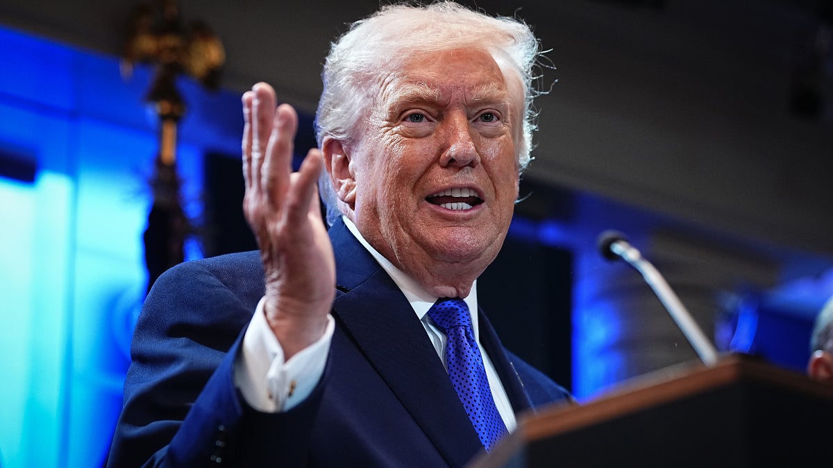 Trump participa do Jantar dos Correspondentes da Casa Branca pela primeira vez como presidente, Breaking Boycott