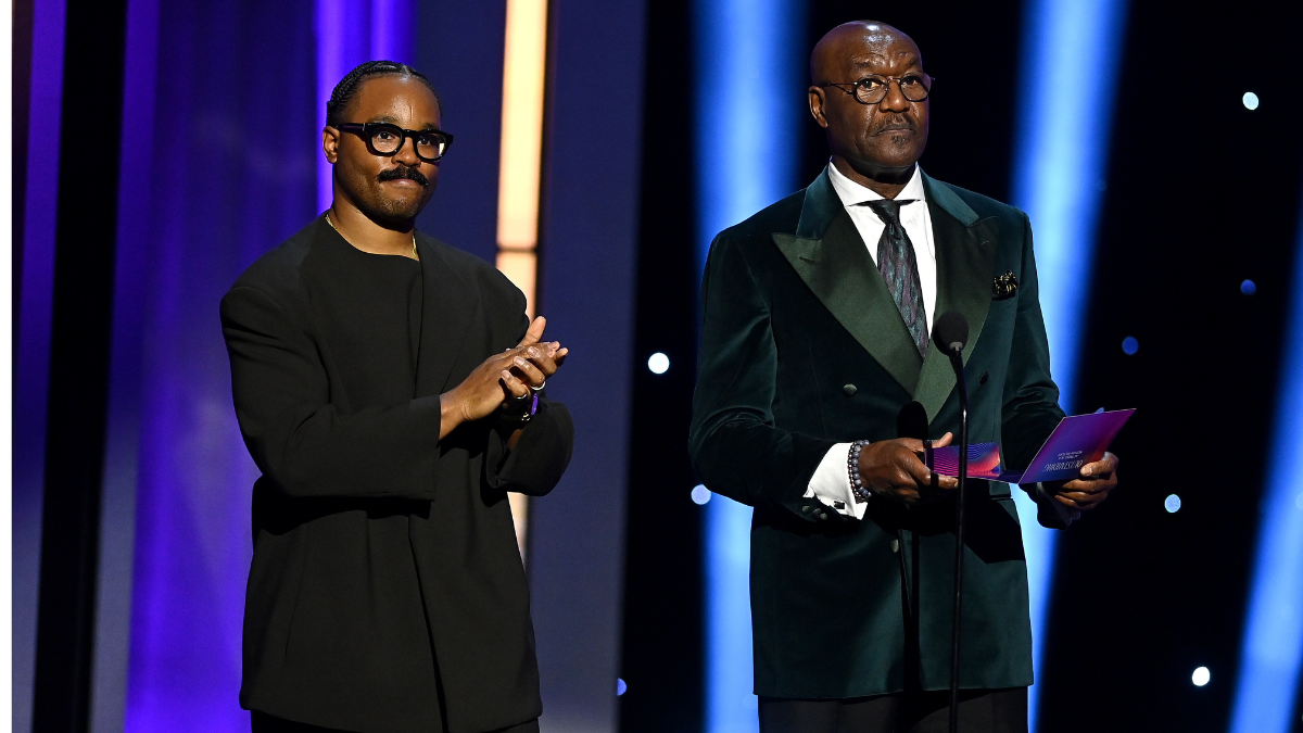 Delroy Lindo agradece ao público do NAACP Image Awards após o incidente N-Word do BAFTA