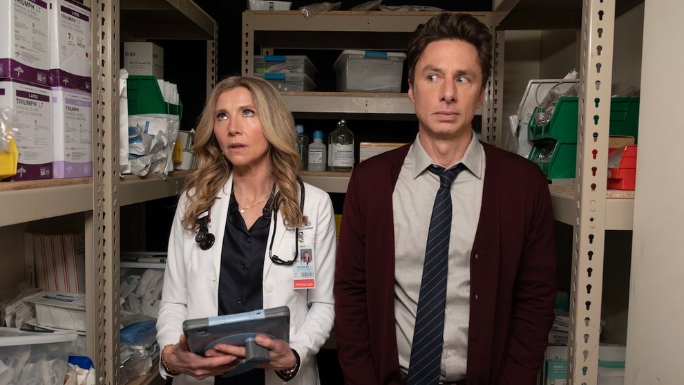 scrubs-sarah-chalke-zach-braff-disney