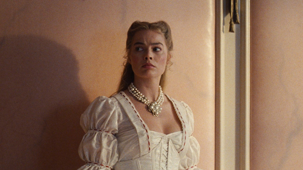 wuthering-heights-margot-robbie