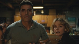 Oscar Isaac and Carey Mulligan in "Beef" Season 2 (Netflix)