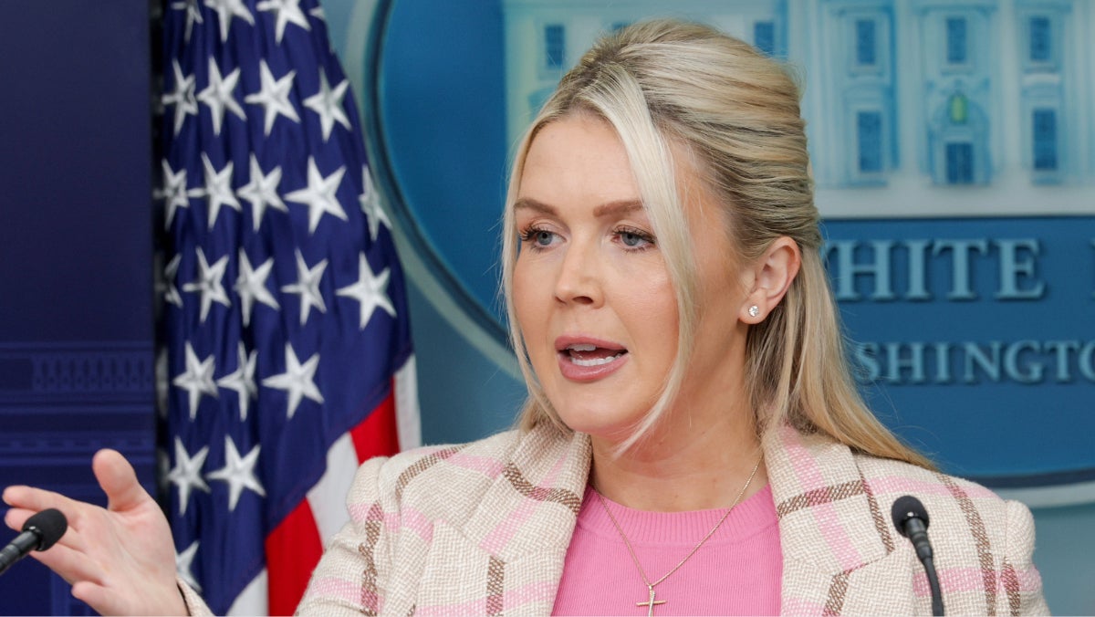 Casa Branca acusa New York Times de assediar Trump pela cobertura da greve escolar no Irã | Vídeo