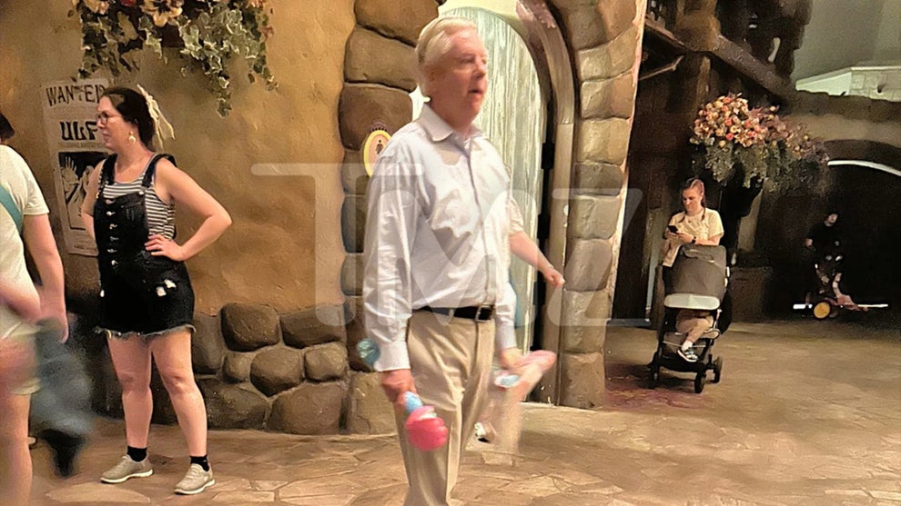 Sen. Lindsey Graham at Walt Disney World. (Credit: TMZ)