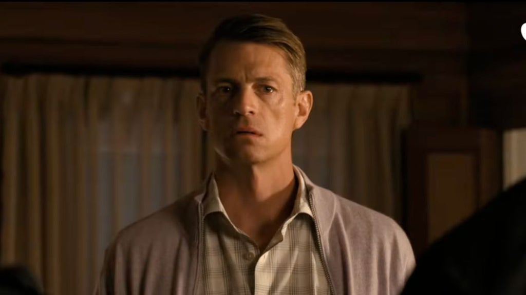 Joel Kinnaman as Robert in "Imperfect Women" (Apple TV)