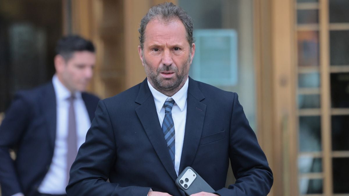 CEO da Live Nation confrontado com próprias palavras sobre taxas de ingressos em processo antitruste