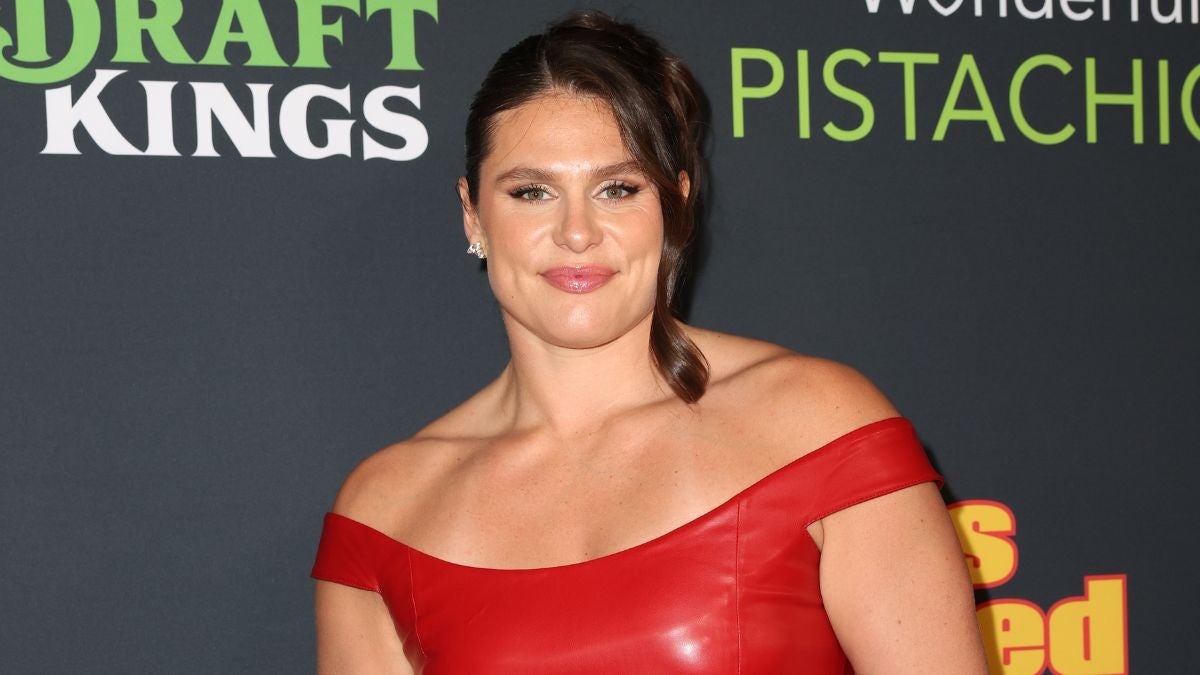 Olympian Ilona Maher Responds to 'Bachelorette' Casting Push After Season 22 Cancellation | Video