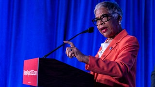 Kennedy Center Must Allow Congresswoman to Speak at Trump Renovations Board Meeting Amid Lawsuit, Judge Rules