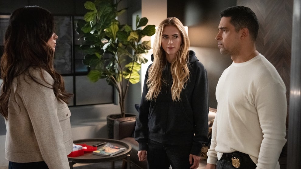 ncis-katrina-law-emily-wickersham-wilmer-valderrama-cbs