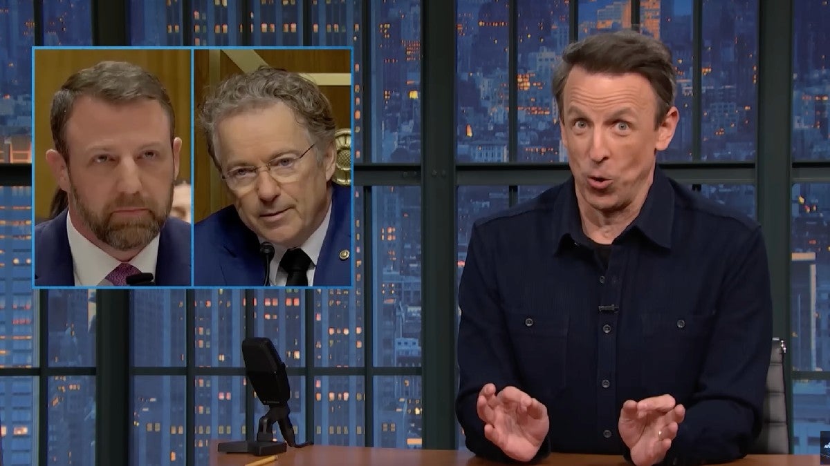 Seth Meyers zomba do argumento de duelo de Rand Paul e Markwayne Mullin