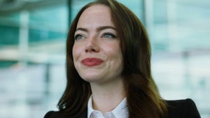 Emma Stone in "Bugonia" (Focus Features)