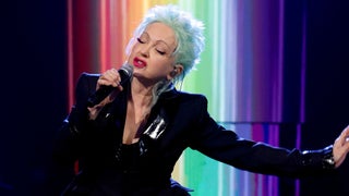 Cyndi Lauper Reminds Heckler to Not Mess With Her After Mid-Show Interruption: ‘I’m From Brooklyn’ | Video