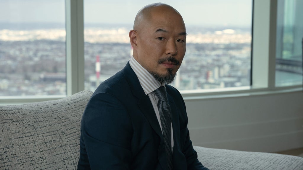 Hoon Lee in "Your Friends & Neighbors" Season 2, Episode 1 (Apple TV)