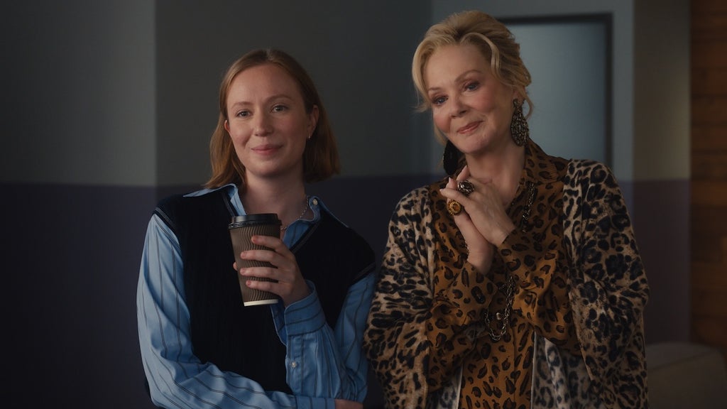 hacks-jean-smart-hannah-einbinder-hbo-max