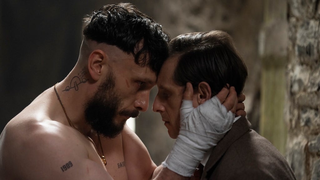 half-man-richard-gadd-jamie-bell-hbo
