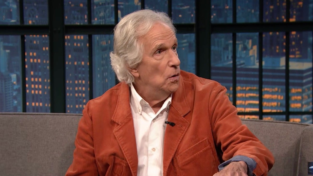 Henry Winkler Admits He Still Likes the ‘Good Parts of Twitter’ | Video