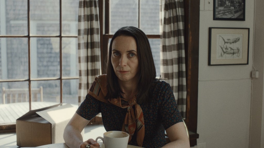 widows-bay-kate-o-flynn-apple