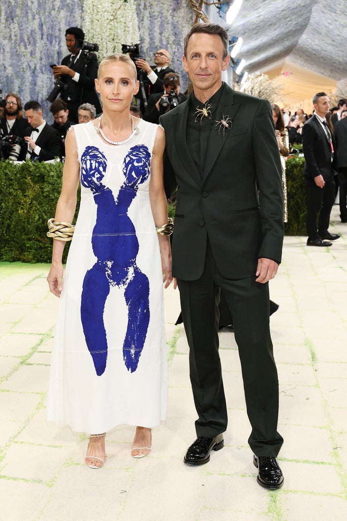 Alexi Ashe and Seth Meyers