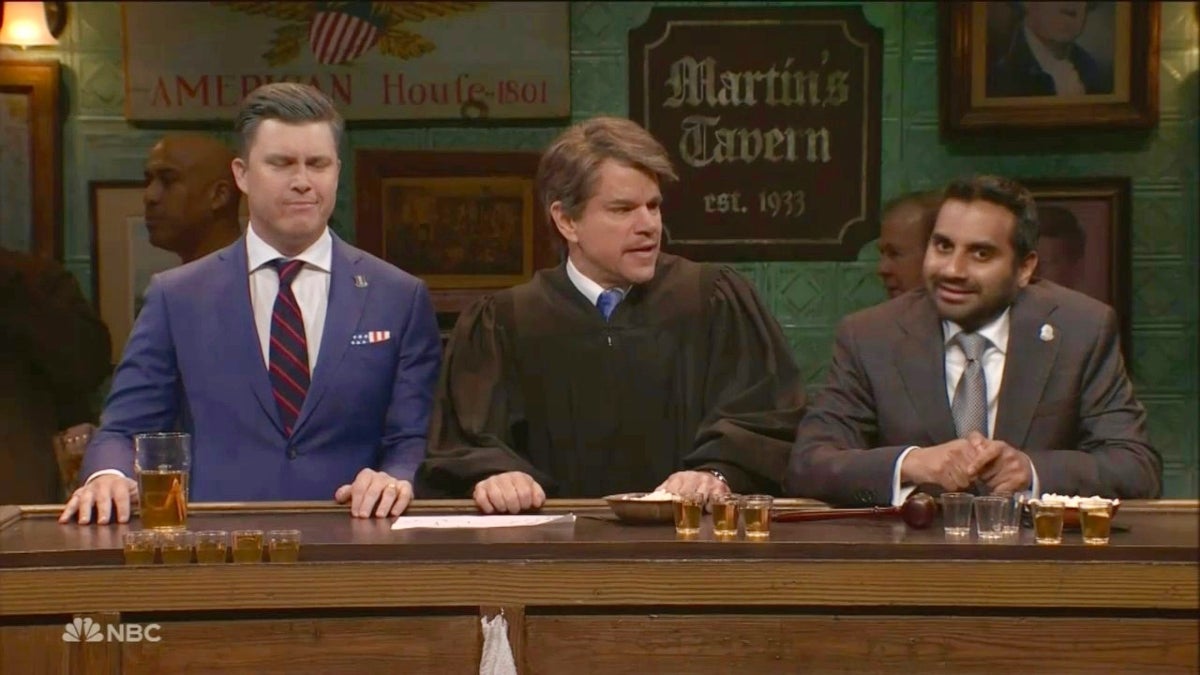 ‘SNL’: Matt Damon’s Brett Kavanaugh, Pete Hegseth and Kash Patel Bond Over Drinks in Cold Open Hangout | Video