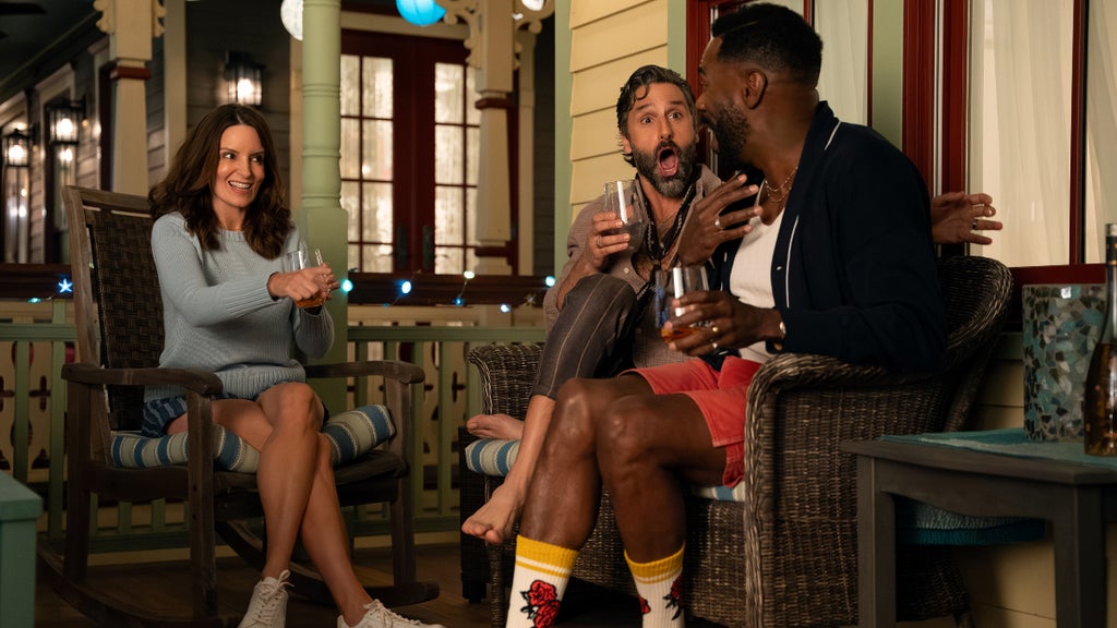 "The Four Seasons" Season 2 (Emily V. Aragones/Netflix)