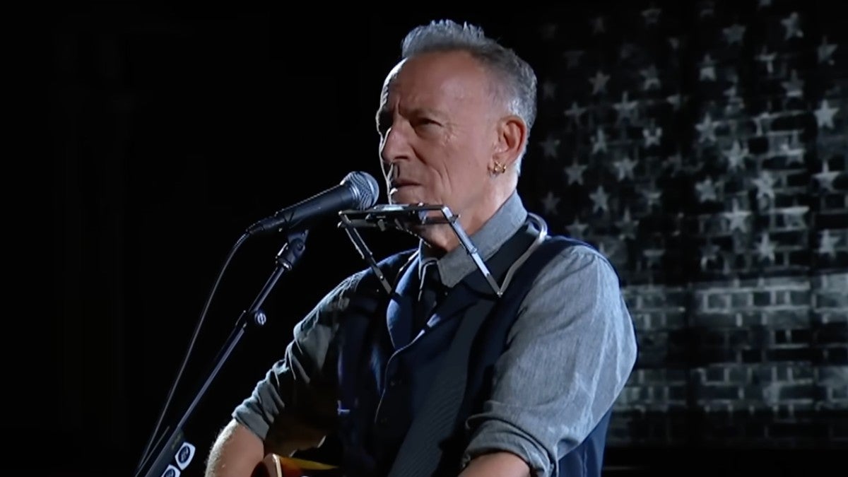 Bruce Springsteen Derides ‘Small-Minded’ Ellisons and&hellip;