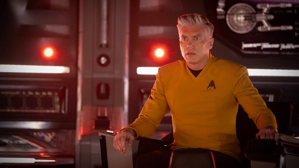 star-strek-strange-new-worlds-anson-mount-paramount